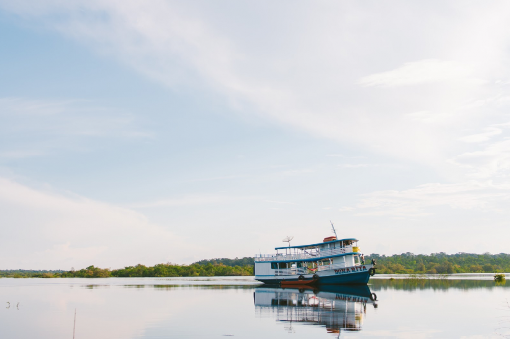 barco de linha amazônia